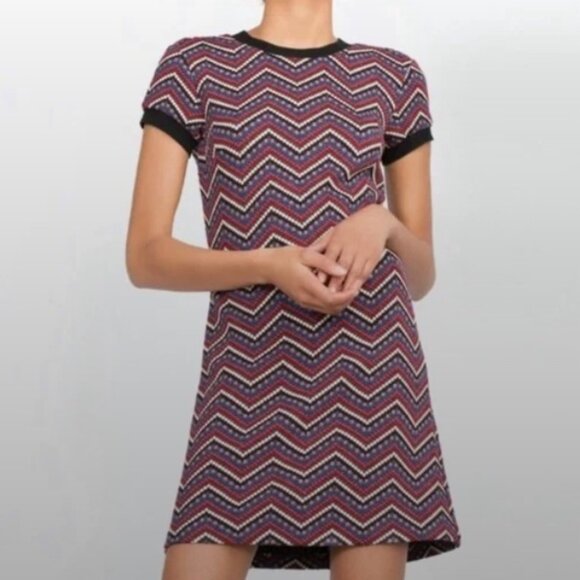 Zara Woman Stretch colorful chevron short sleeve mini dress Size M - Picture 1 of 6